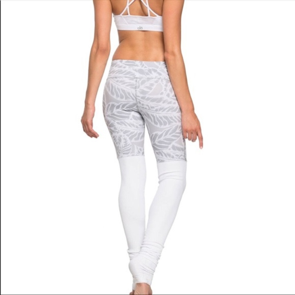 Alo yoga white palm goddess legging